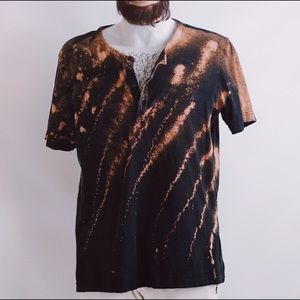 Bleached black T